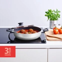 BRABANTIA INDU+ Hapjespan - Keramische Antiaanbaklaag - Met Deksel - Ø 28 Cm - Inductie - Pfas Vrij 11 BRABANTIA INDU+ Hapjespan - Keramische Antiaanbaklaag - Met Deksel - Ø 28 Cm - Inductie - Pfas Vrij -Keuken Verkoop 1200x1200 584